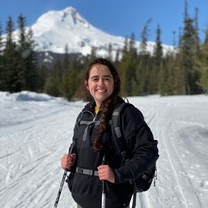 Meet your Posher, Makaela